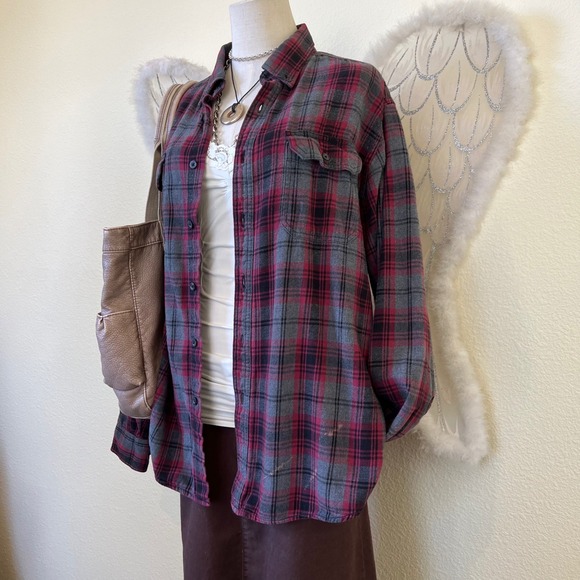 Faded Glory Tops - Indie Skater Grunge Oversized Shirt Button Up Long Sleeve Grey Red Flannel Baggy